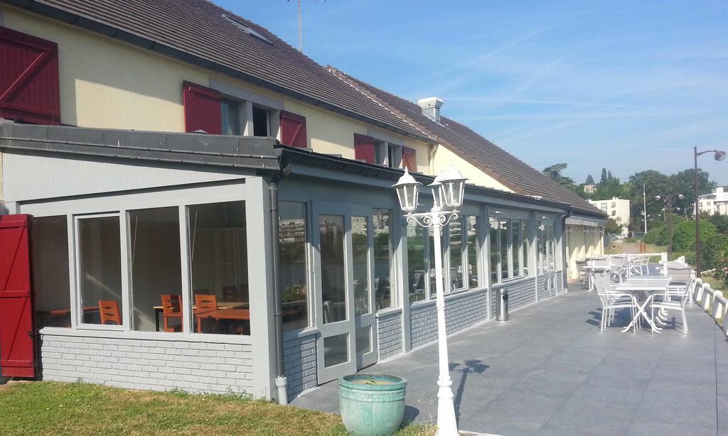 Logis Restaurant Des Lacs Paris Sud Hotel 3*