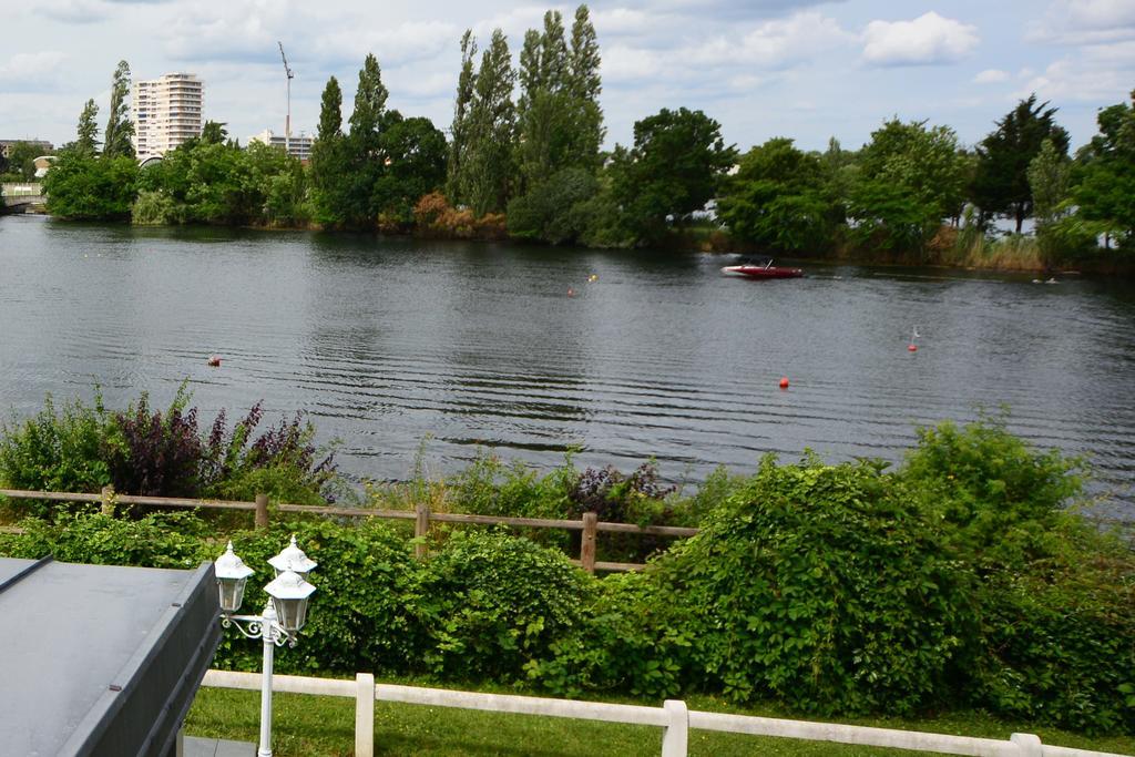 Hotel Logis Restaurant Des Lacs Paris Sud