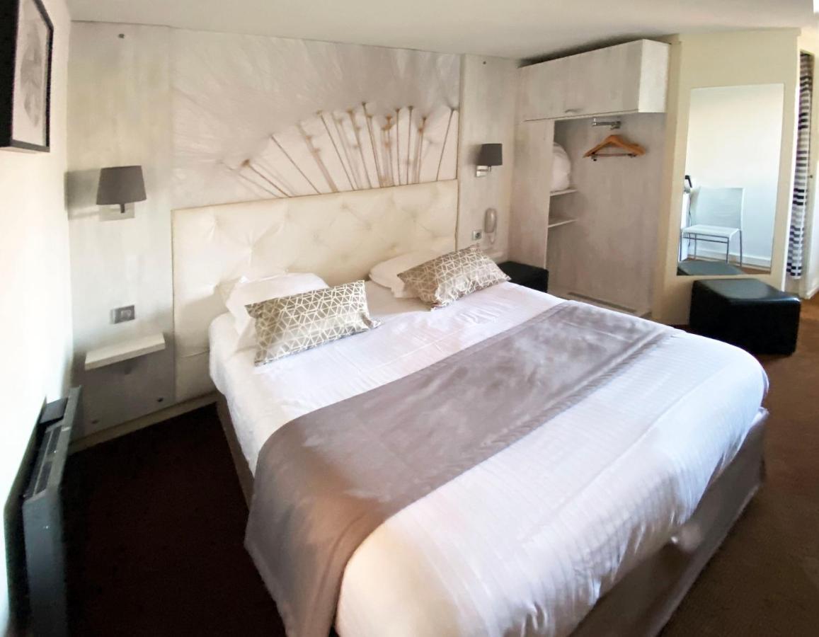 Logis Restaurant Des Lacs Paris Sud Hotel